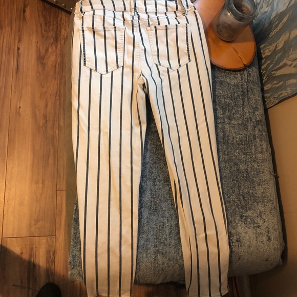 Rue 21 striped skinnies - Picture 6 of 6
